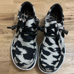 Justin Cow Print Slip On Shoes~ Size 8.5